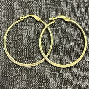 NEW Nordstrom Shiny Gold Hoop Earrings AV925